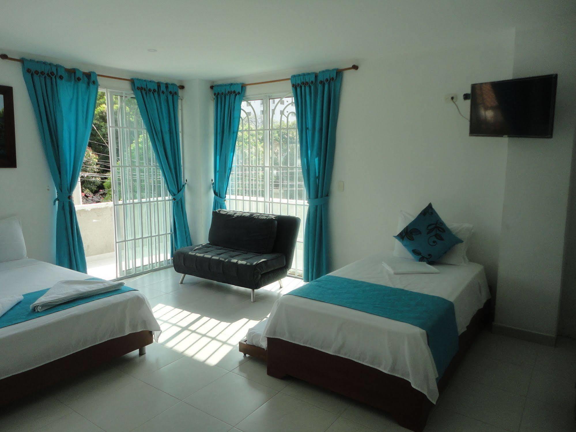 Brizzamar Hotel Santa Marta  Buitenkant foto