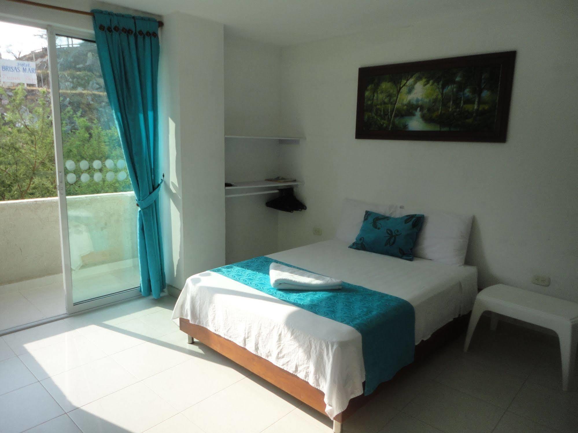 Brizzamar Hotel Santa Marta  Buitenkant foto