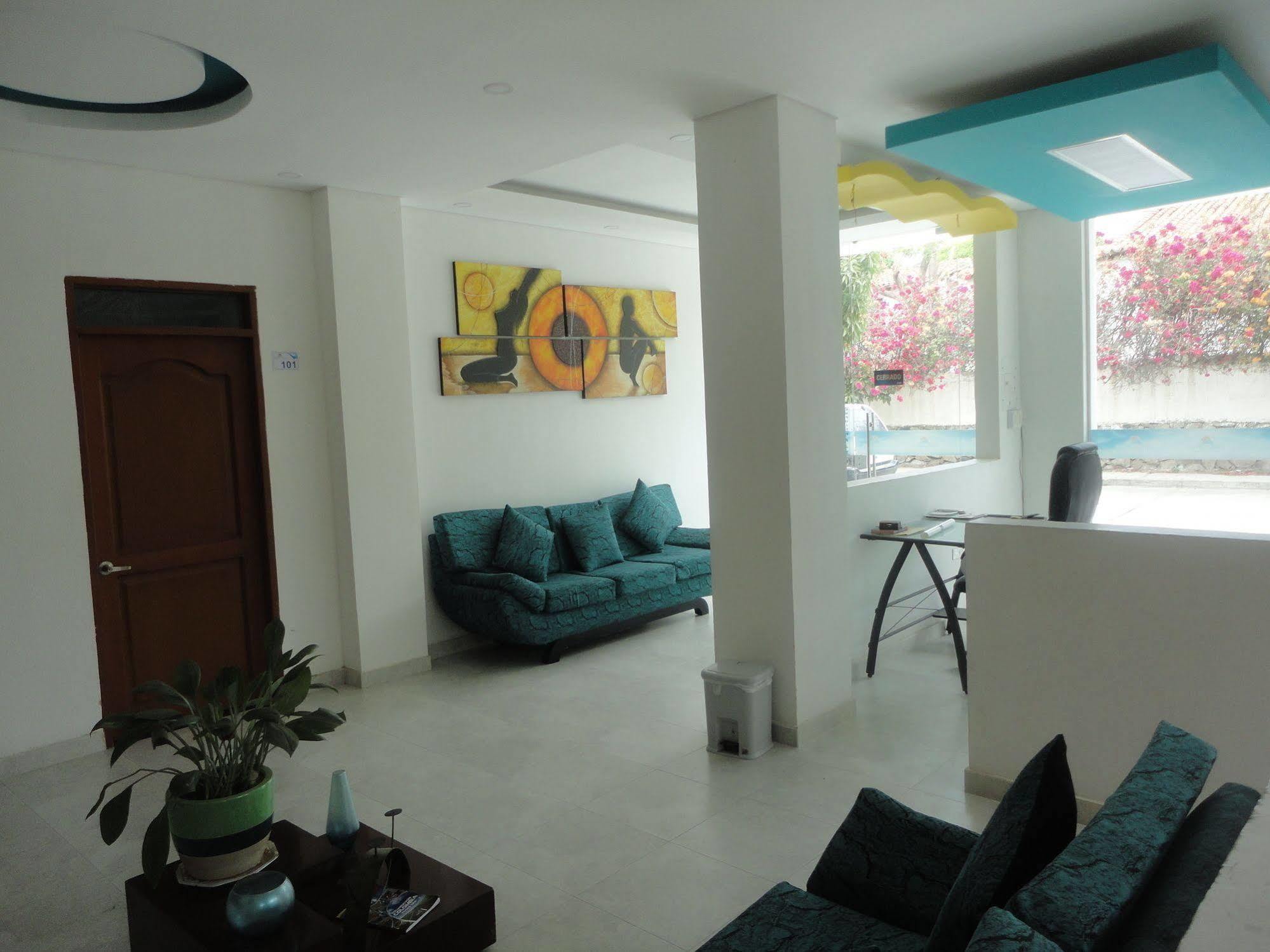 Brizzamar Hotel Santa Marta  Buitenkant foto