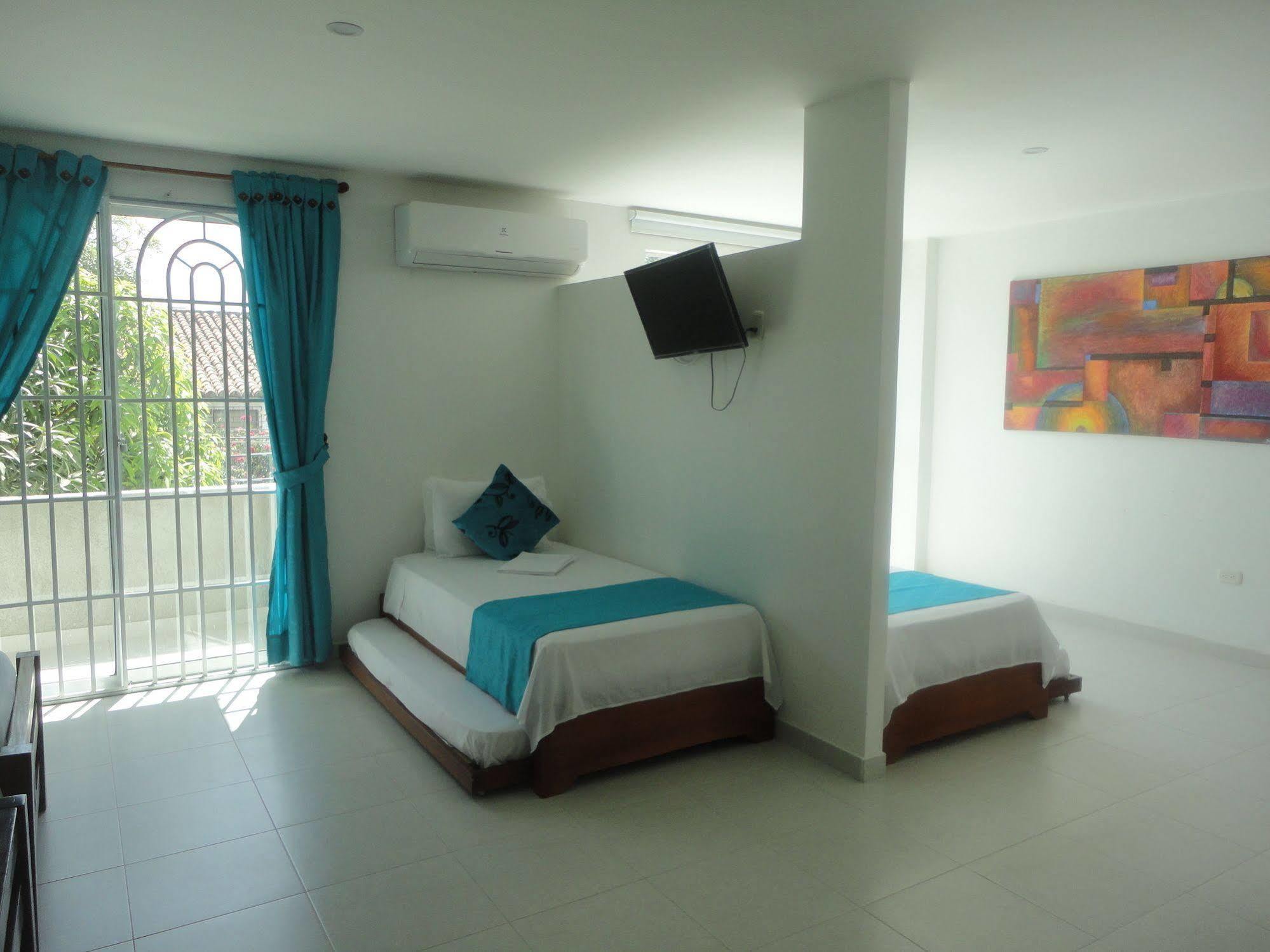 Brizzamar Hotel Santa Marta  Buitenkant foto